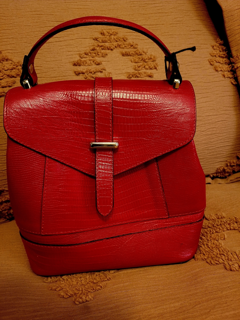 Structured Red Textured Top-Handle Tote / No Strap/ Mint Condition